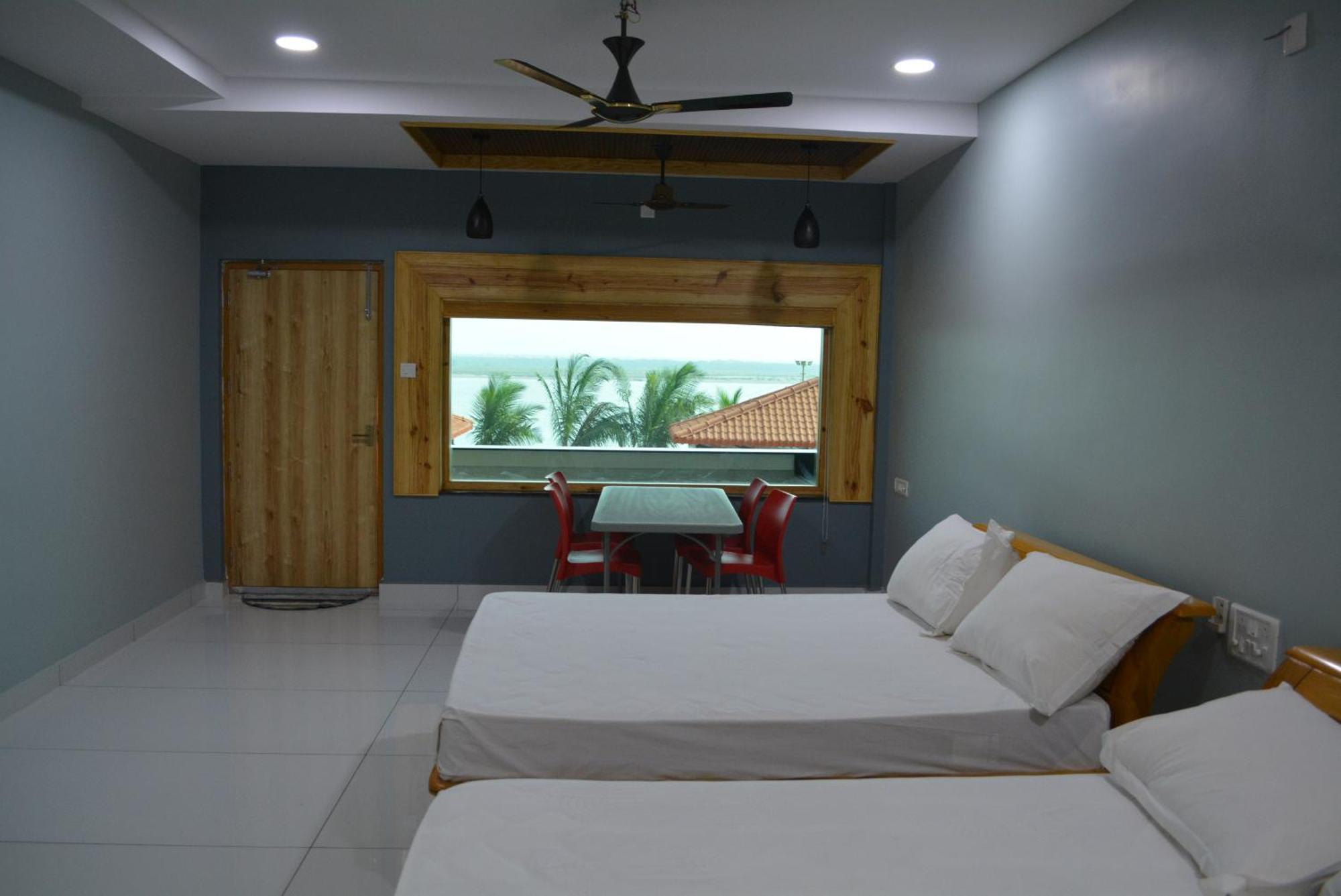 Yanam Resorts エクステリア 写真