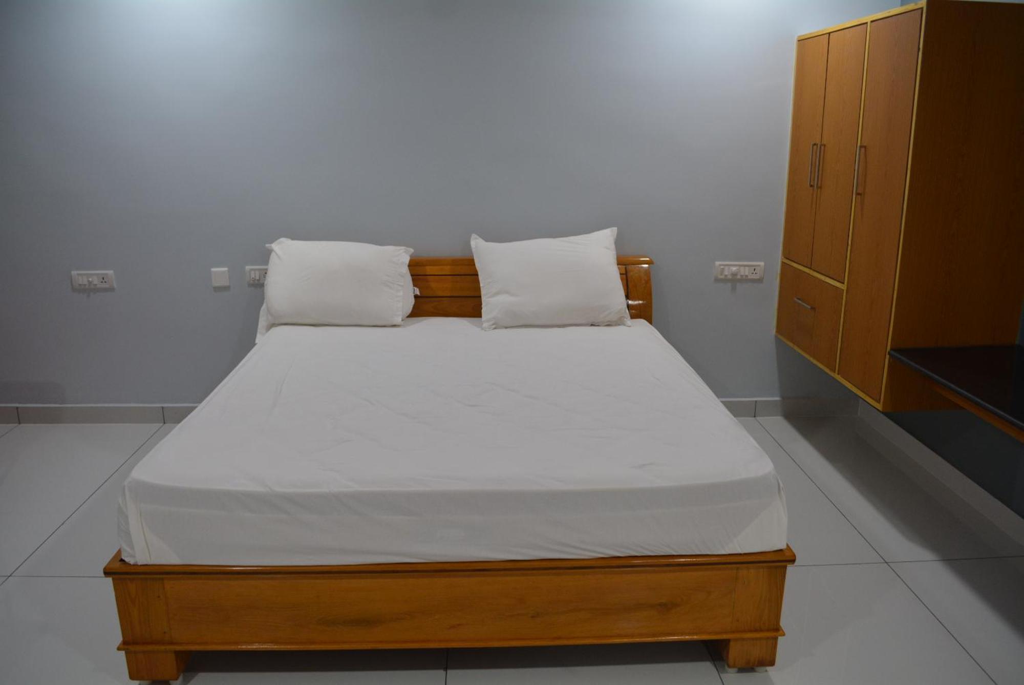 Yanam Resorts エクステリア 写真