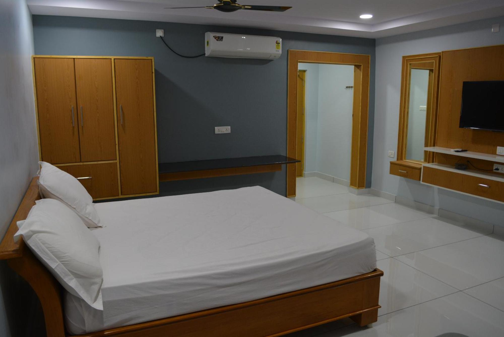 Yanam Resorts エクステリア 写真