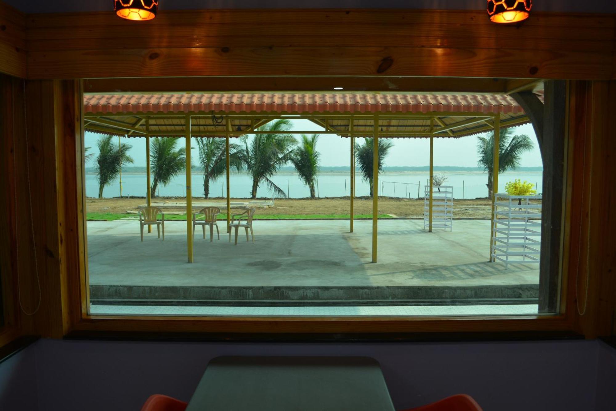 Yanam Resorts エクステリア 写真