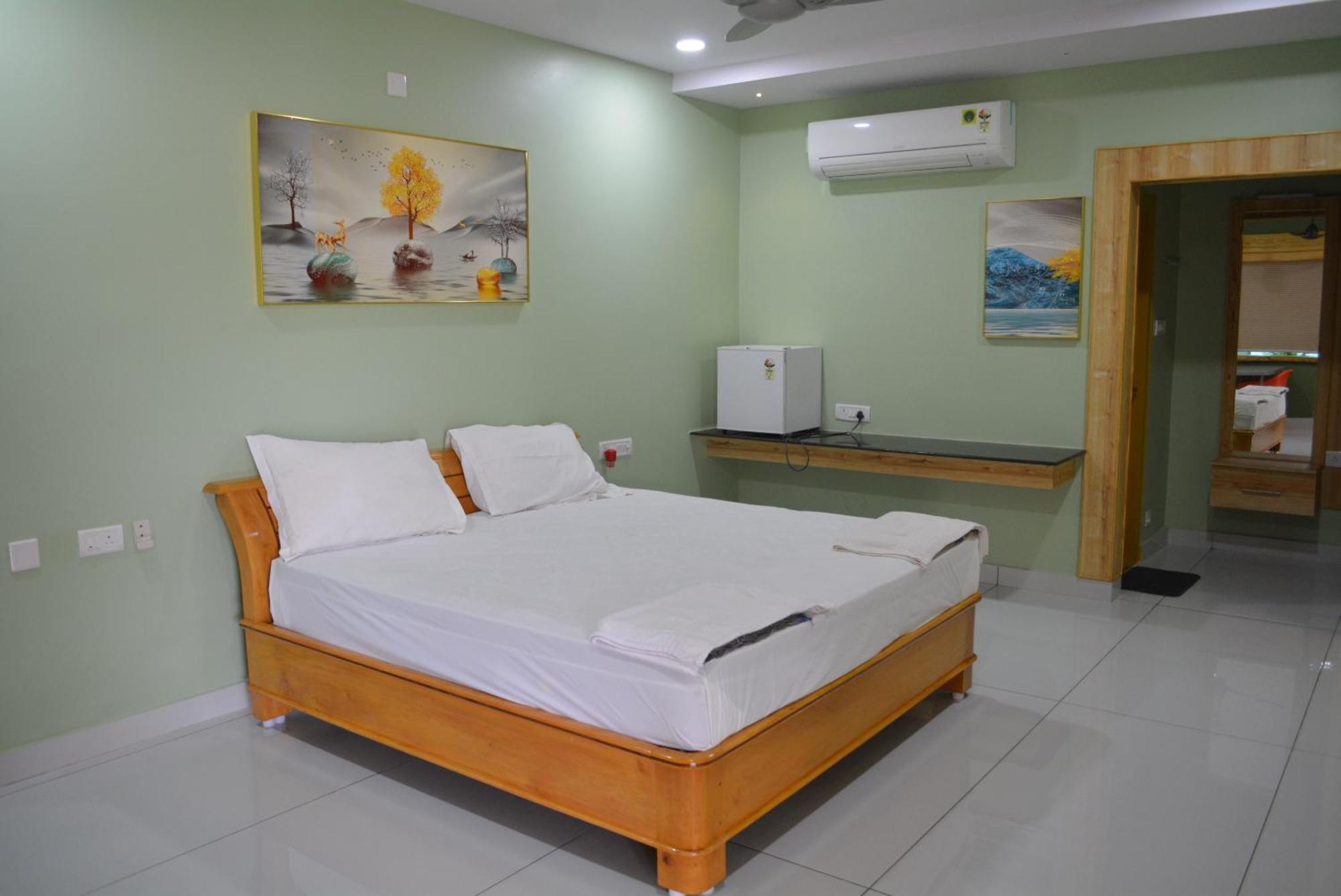Yanam Resorts エクステリア 写真